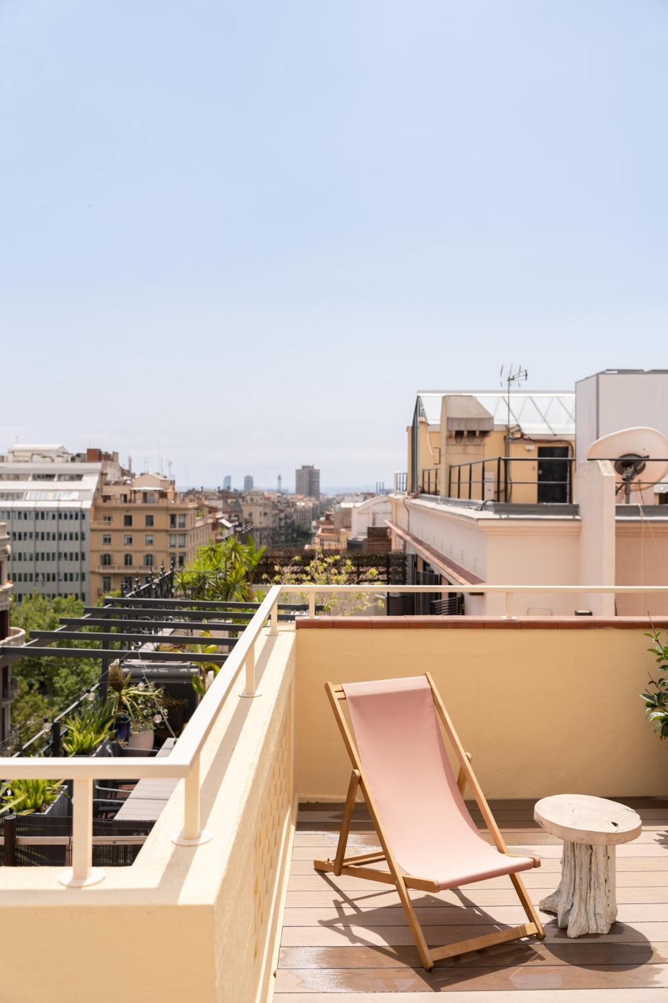 C211 Barcelona Apartments Exterior photo